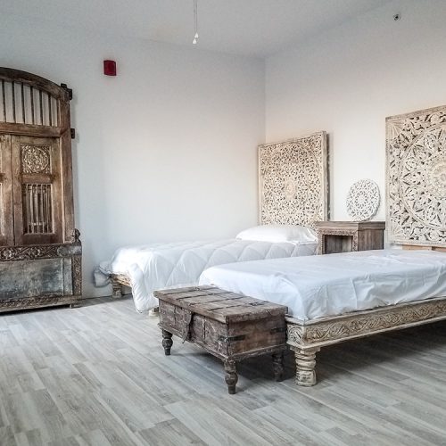 Double Room with Private Bath (Room 9)