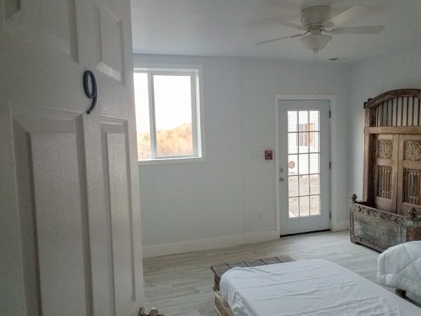 Double Room with Private Bath (Room 9)